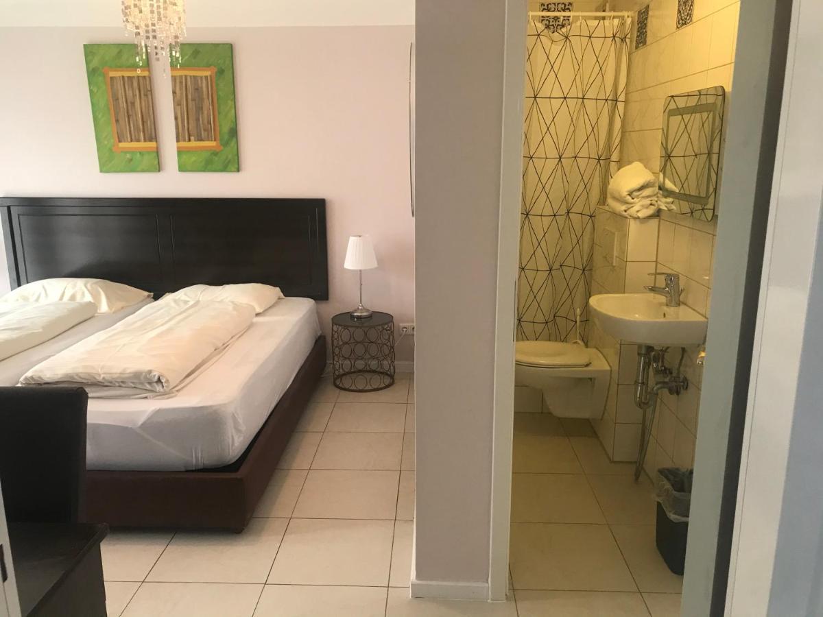 Baynunah Suites Aparthotel München Exteriör bild